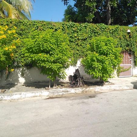 Bonita Casa A Dos Cuadras Del Mar Villa Playa del Carmen Eksteriør billede